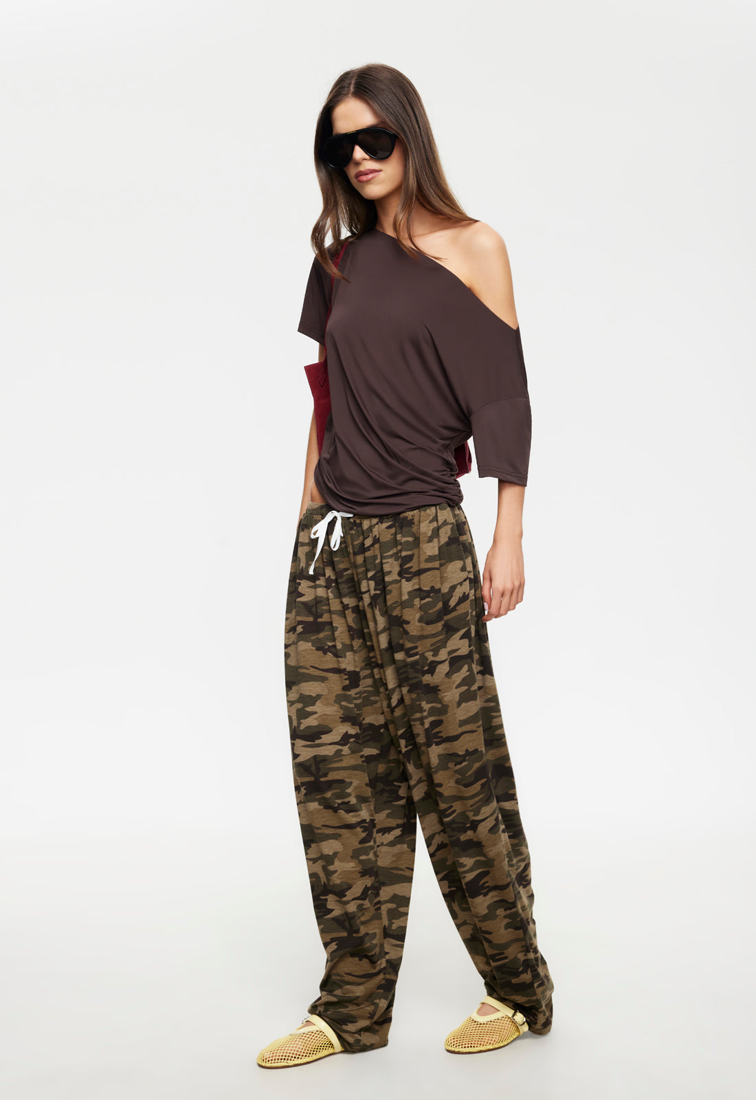 Lioness Fashion Trending WILDLANDS TEE - CHOCOLATE
